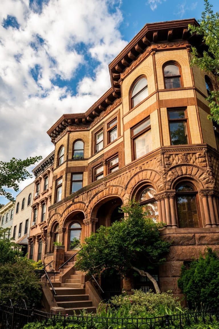 11 Best Neighborhoods In Brooklyn (Best Places To Live In Brooklyn