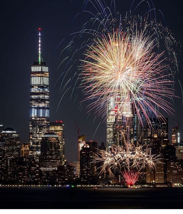 A splash of fireworks in the NYC night sky