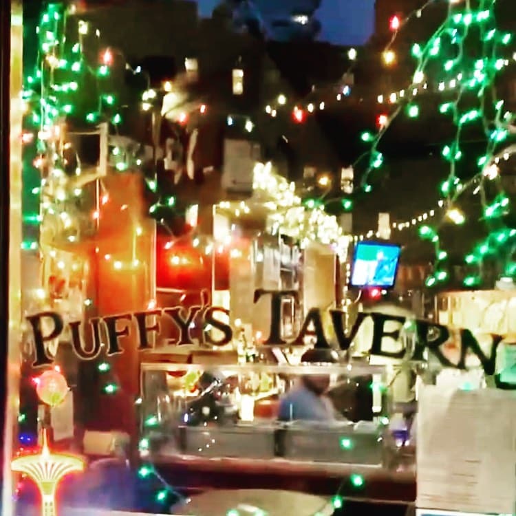 Puffys Tavern